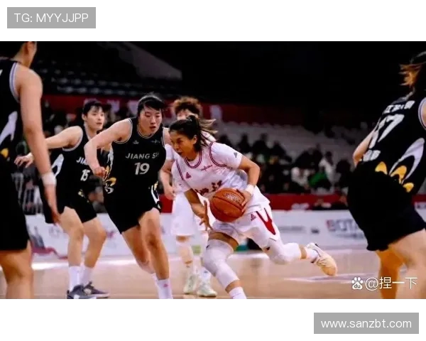 WCBA精彩对决福建女篮迎战四川队争夺季后赛宝贵席位